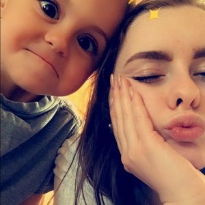 Meet your Posher, Nora